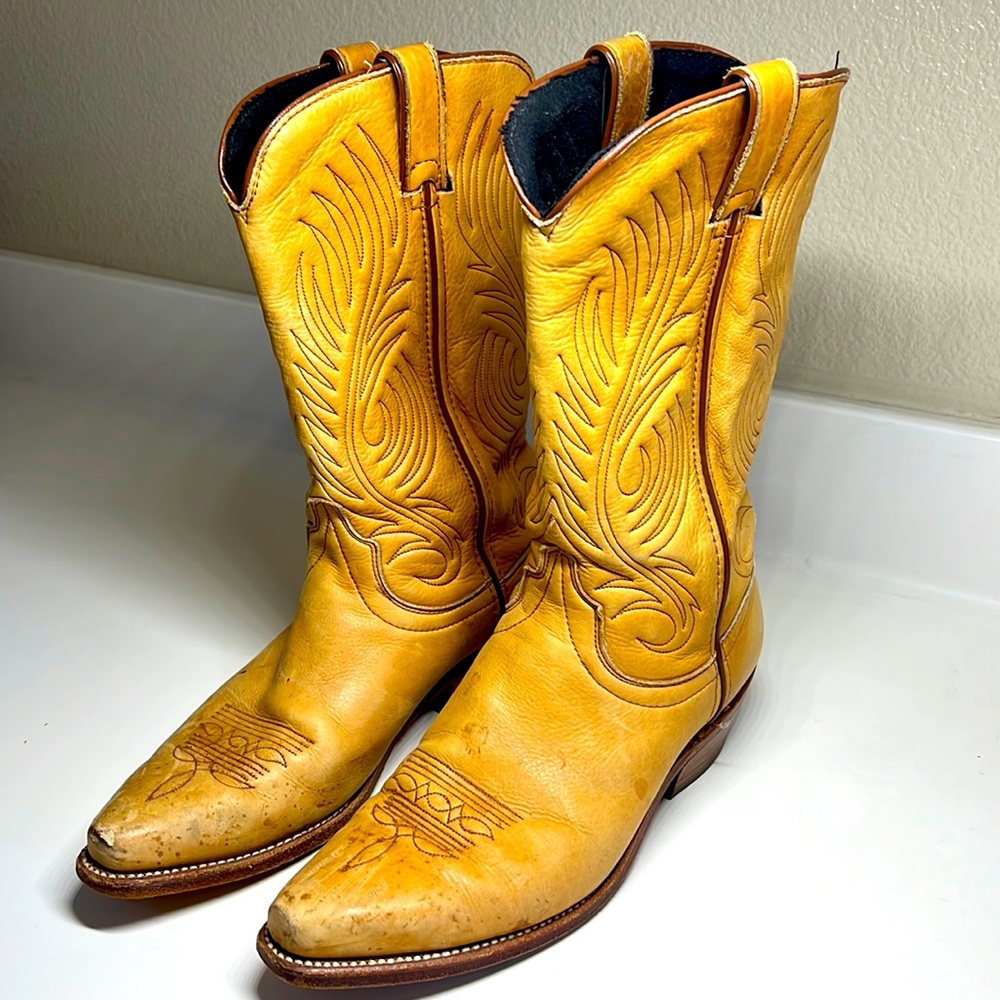 Cowboy Boots Men’s 8 / Women’s 9-10 Tan leather
